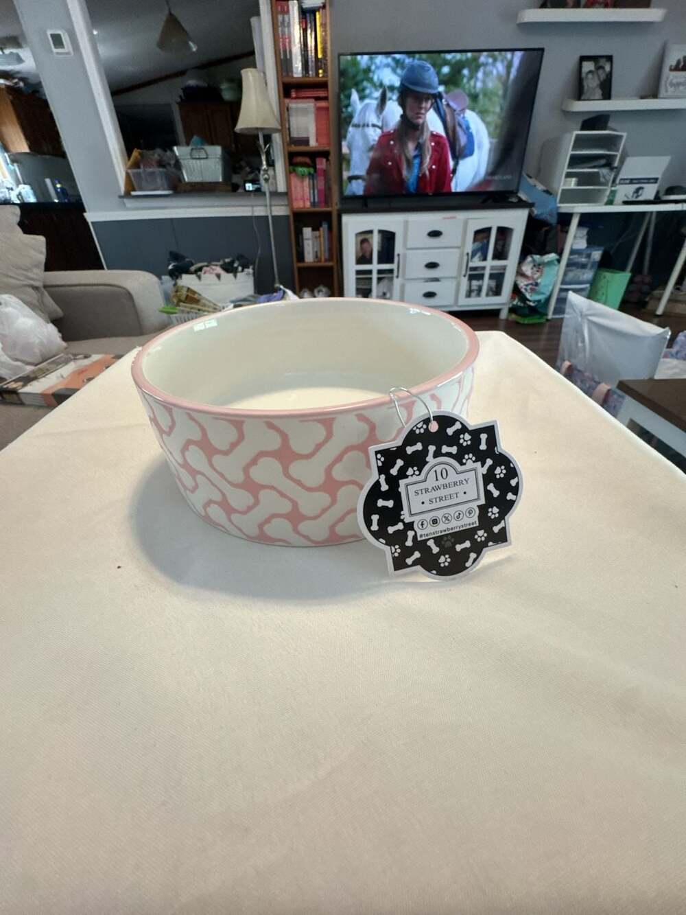 10 Strawberry Street Ceramic Dog Bowl Pink Bone Pattern New
